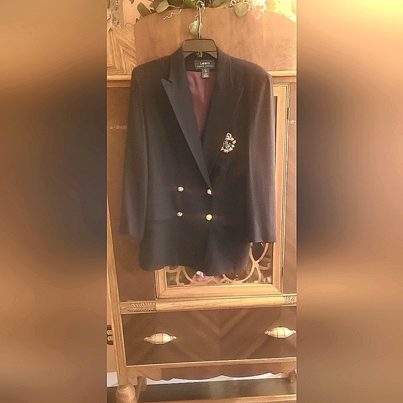 LADIES! SIZE 8 RALPH LAUREN NAVY BLAZER! - Picture 2 of 5